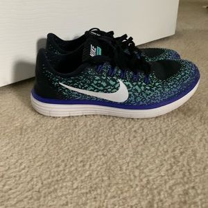 Nike free run sneakers